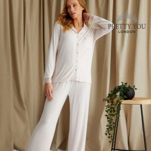 pretty-you-london-bamboo-lace-pyjamas